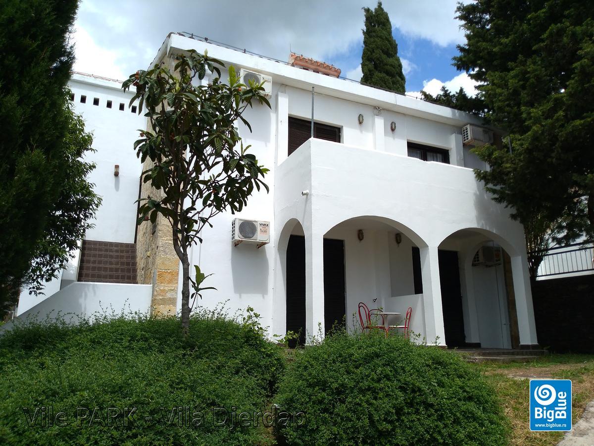 Holiday Park Vile Park Budva Exterior foto